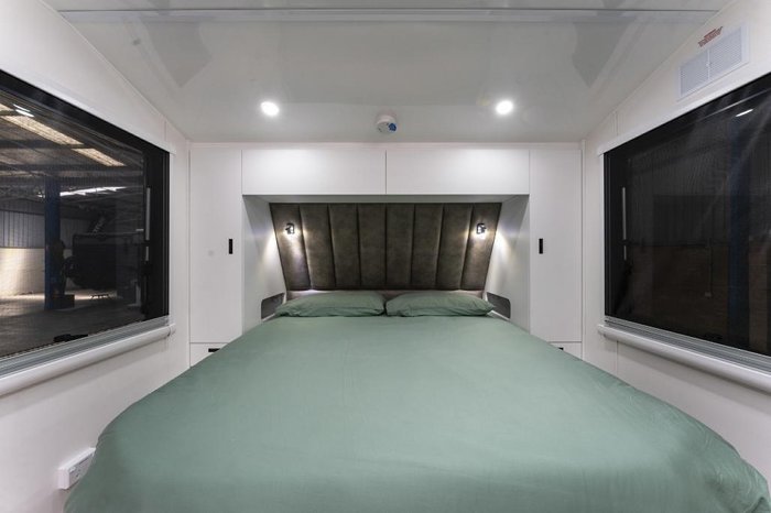 2025 Lotus Caravans Sprint 236 SILVER