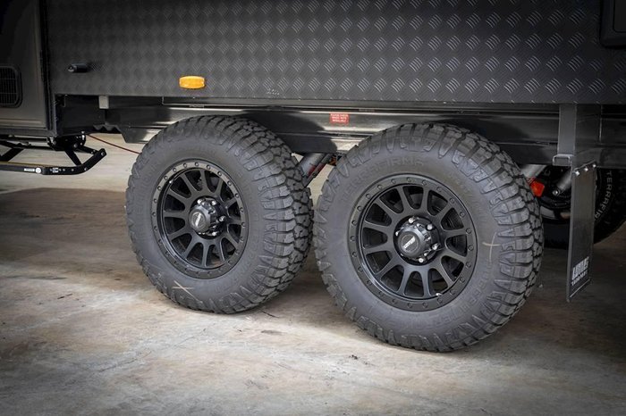 2025 Lotus Caravans Sprint 236 SILVER