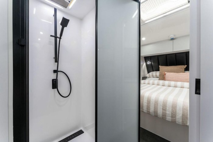 2025 Lotus Caravans Sprint 22