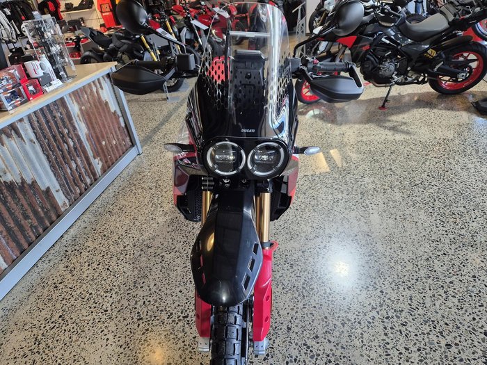 2025 Ducati Desert X Rally