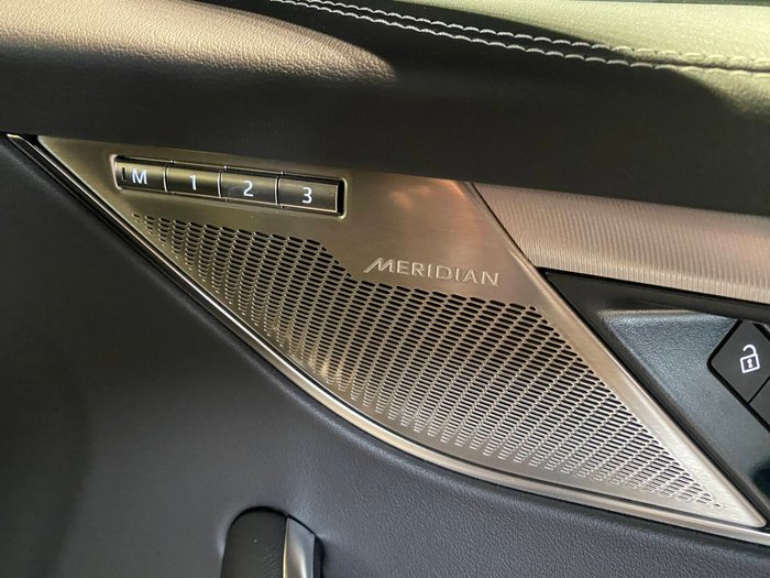 2023 JAGUAR F-PACE P250 R-DYNAMIC SE 184KW