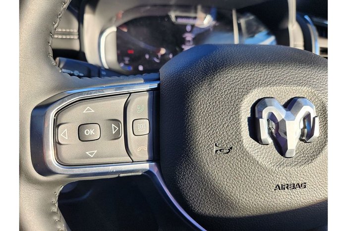 2023 RAM 1500 Laramie Sport RamBox