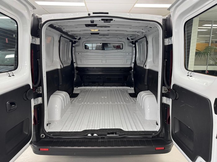 2023 Renault Trafic Premium X82 MY23 Glacier White
