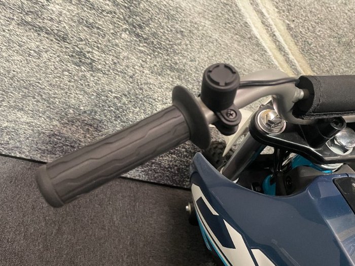 2024 CFMOTO CX-2E Blue