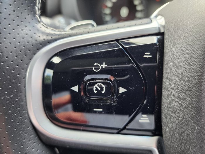 2018 Volvo XC60 D5 R-Design