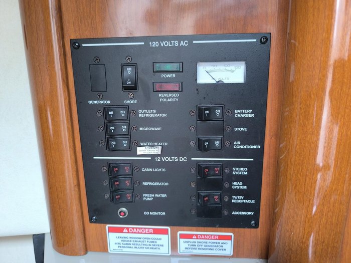 2007 Sea Ray 240 Sundancer