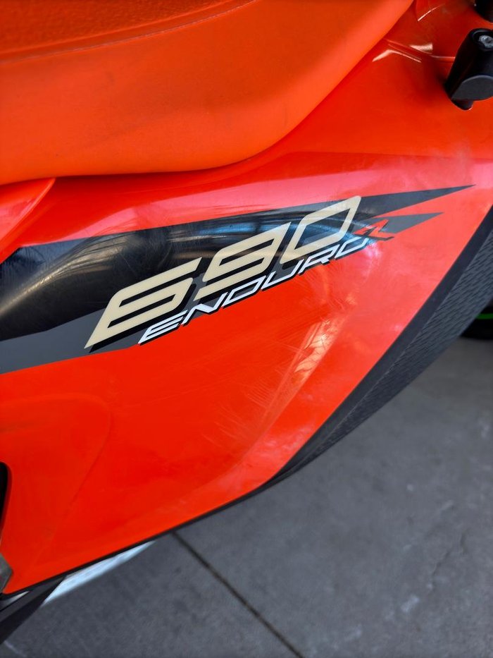 2024 KTM 690 Enduro R Enduro Orange