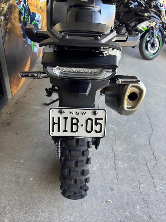 2023 Husqvarna Norden 901 Norden Black