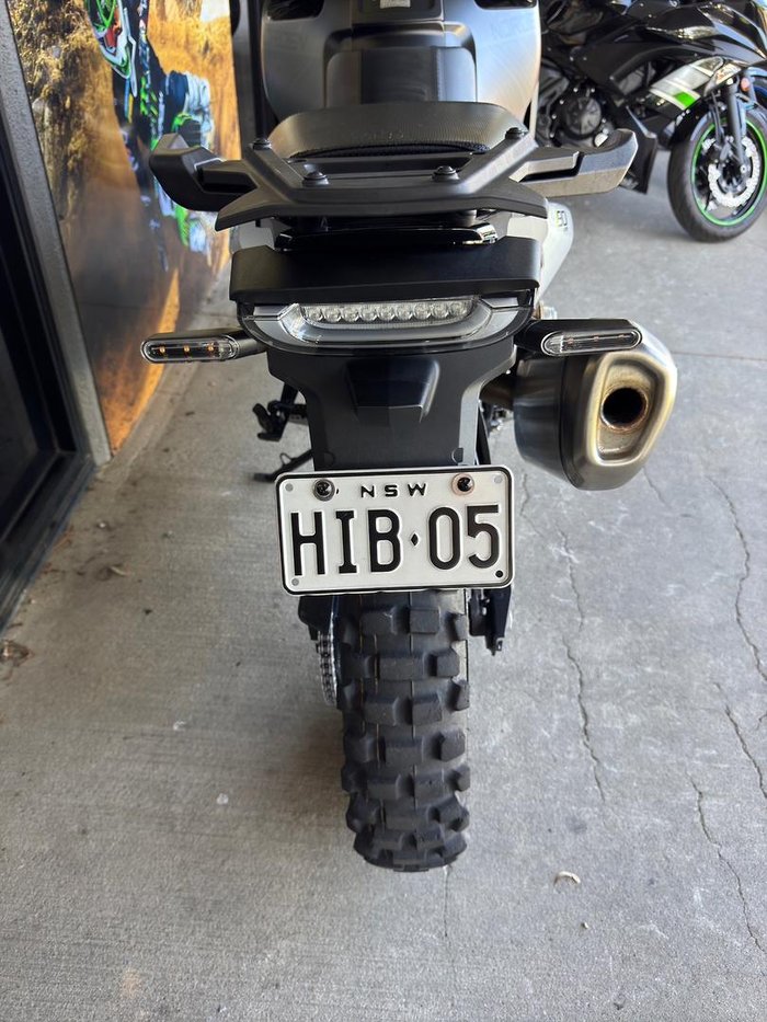 2023 Husqvarna Norden 901 Norden Black