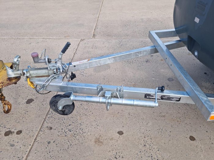 2022 TTi Tti Fuel Trailer Grey