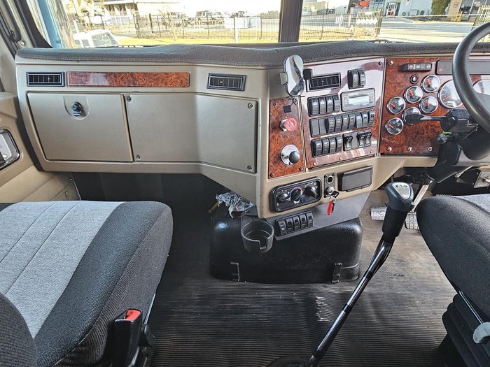 2010 Western Star 4800 Fx 4800 White
