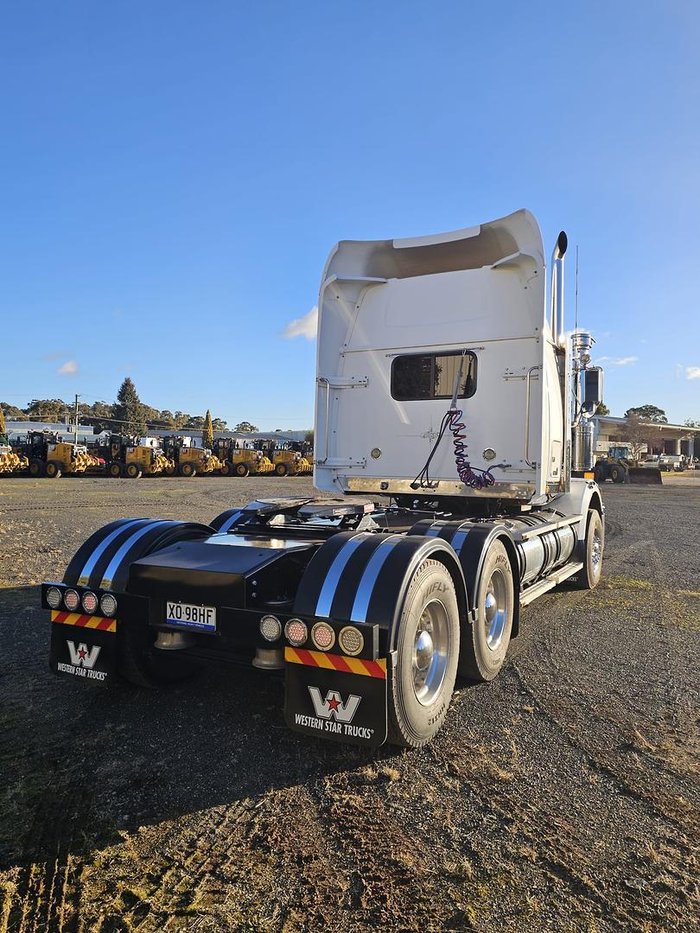2010 Western Star 4800 Fx 4800 White