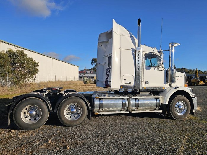 2010 Western Star 4800 Fx 4800 White