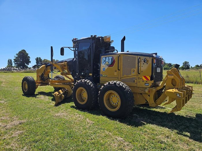 2023 Caterpillar 150 Awd Yellow