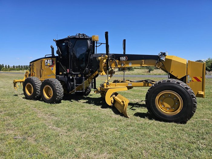 2023 Caterpillar 150 Awd Yellow