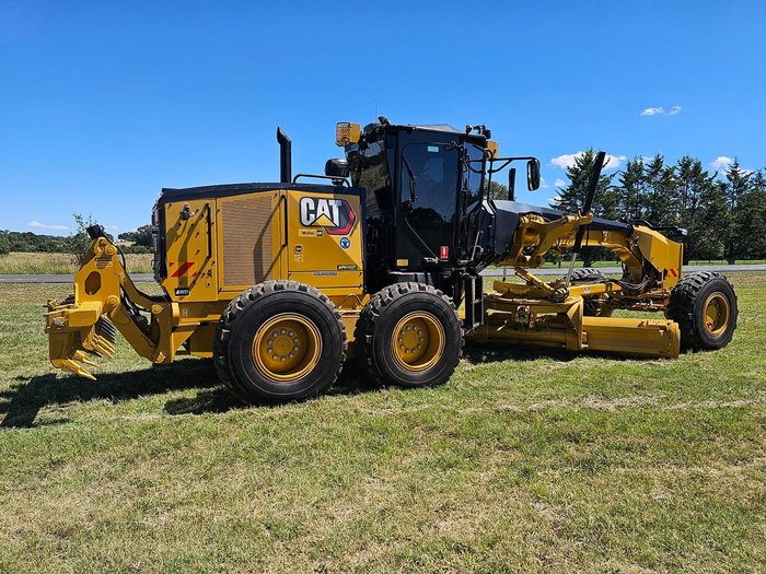 2023 Caterpillar 150 Awd Yellow