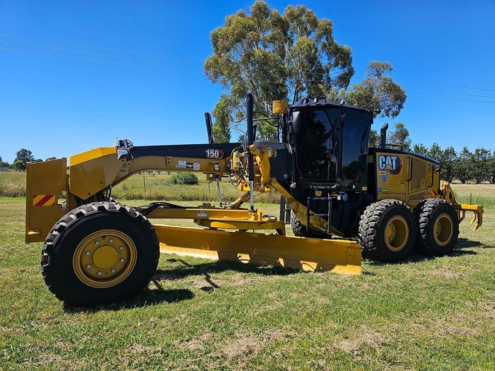 2023 Caterpillar 150 Awd Yellow