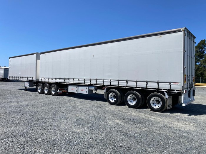 2017 Barker B-Double(34 Pallet) Straight Deck Tautliner