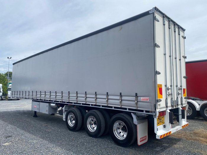 2017 Barker B-Double(34 Pallet) Straight Deck Tautliner