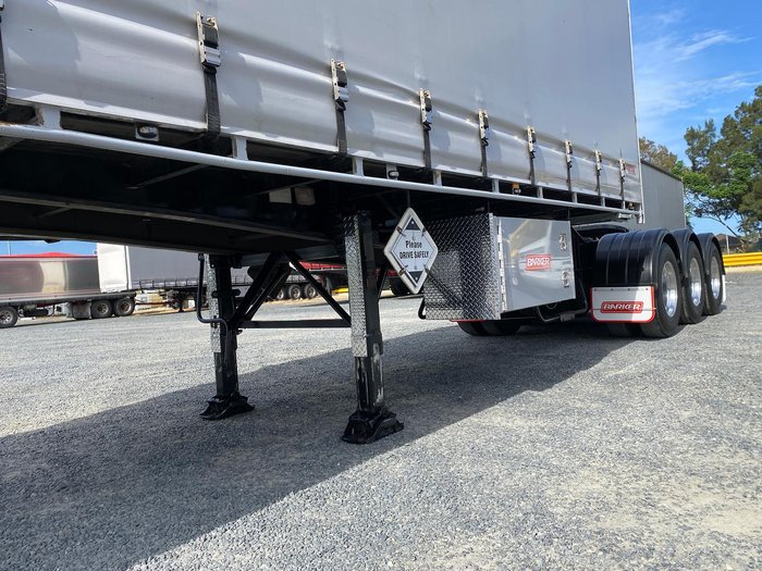 2017 Barker B-Double(34 Pallet) Straight Deck Tautliner
