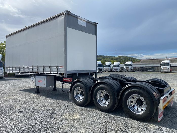 2017 Barker B-Double(34 Pallet) Straight Deck Tautliner