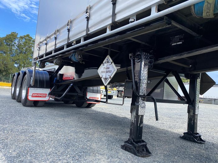 2017 Barker B-Double(34 Pallet) Straight Deck Tautliner