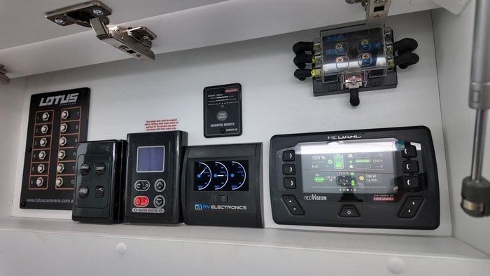 2025 Lotus Caravans Off Grid 22'3