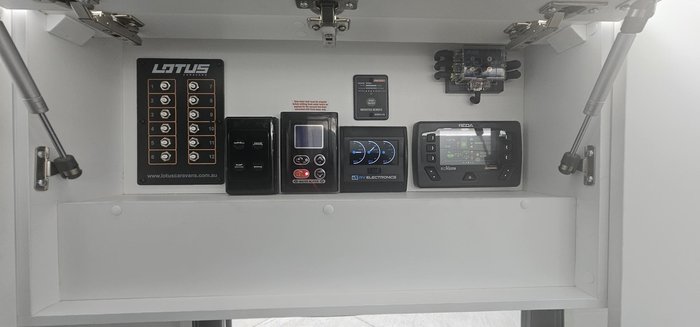 2025 Lotus Caravans Off Grid 22'3