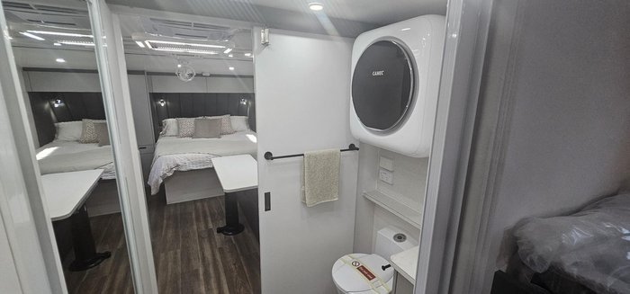 2025 Lotus Caravans Off Grid 23'5 - 2X Bunk