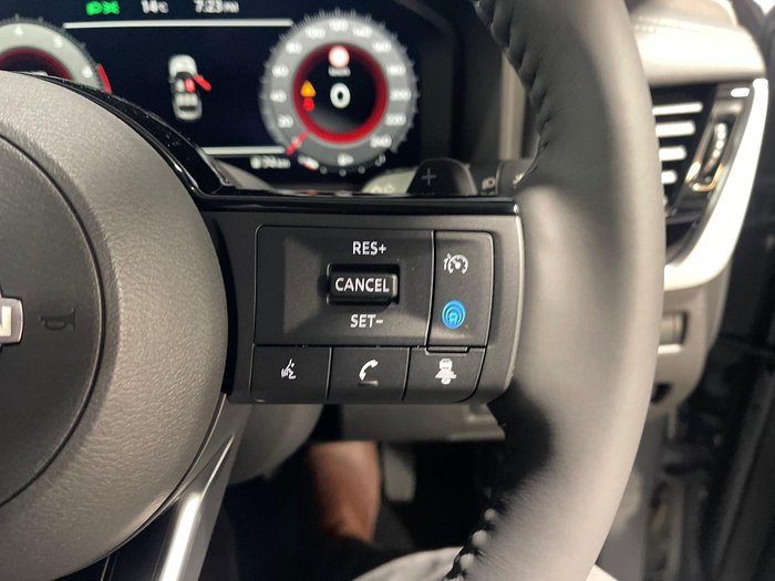 2025 Nissan X-TRAIL Ti