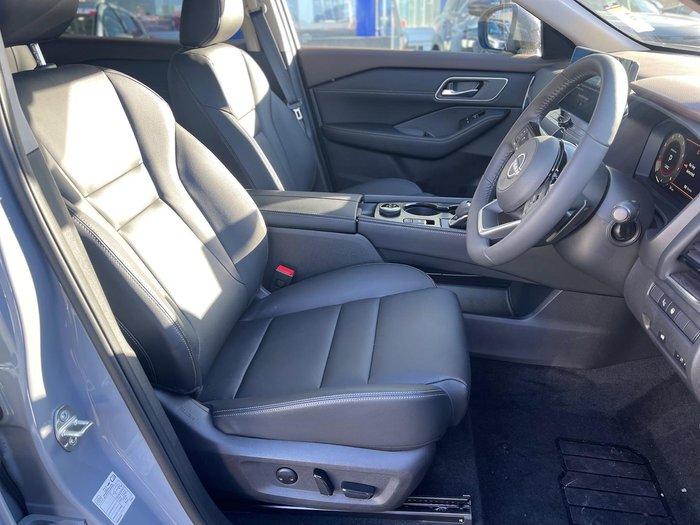 2025 Nissan X-TRAIL Ti