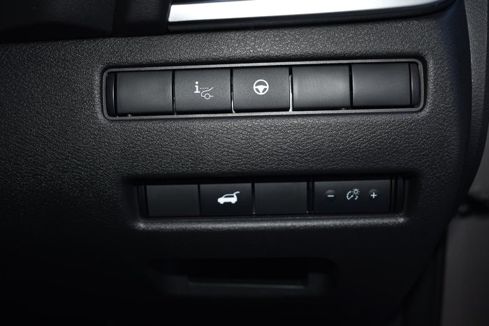 2024 Nissan X-TRAIL Ti e-POWER T33 MY25 Four Wheel Drive Champagne Silver/Black Roof