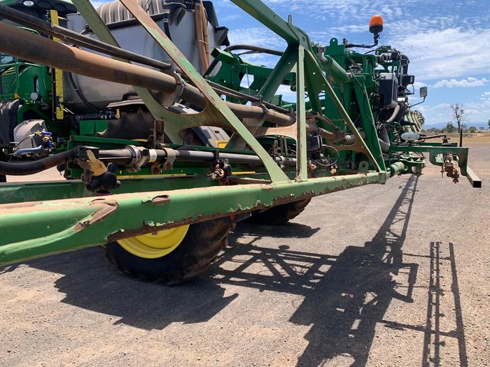 2015 John Deere R4045 Green
