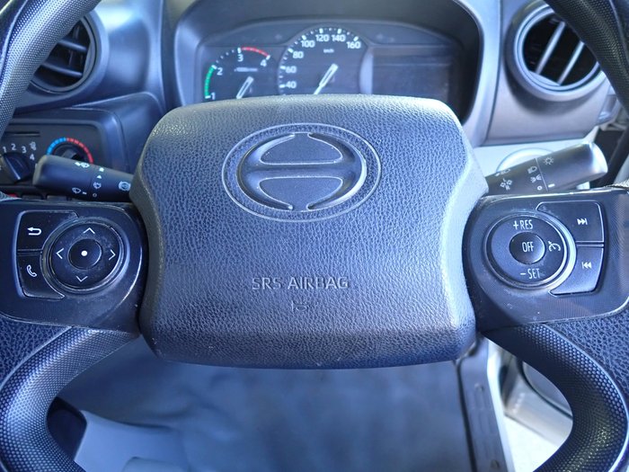 2023 HINO DUTRO 616 WHITE