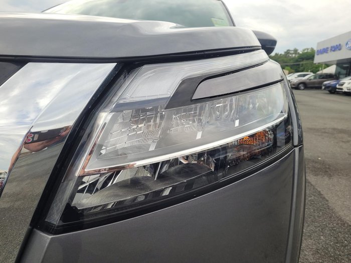 2022 Nissan Pathfinder Ti