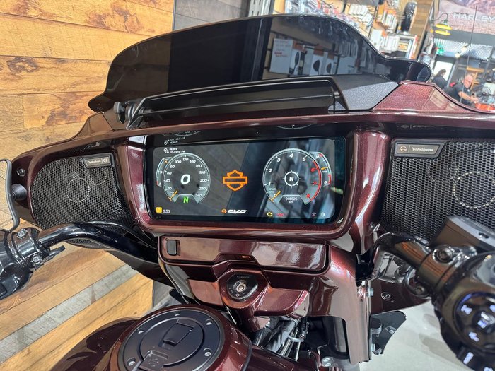 2024 Harley-Davidson CVO Street Glide 121 (FLHXSE) Touring