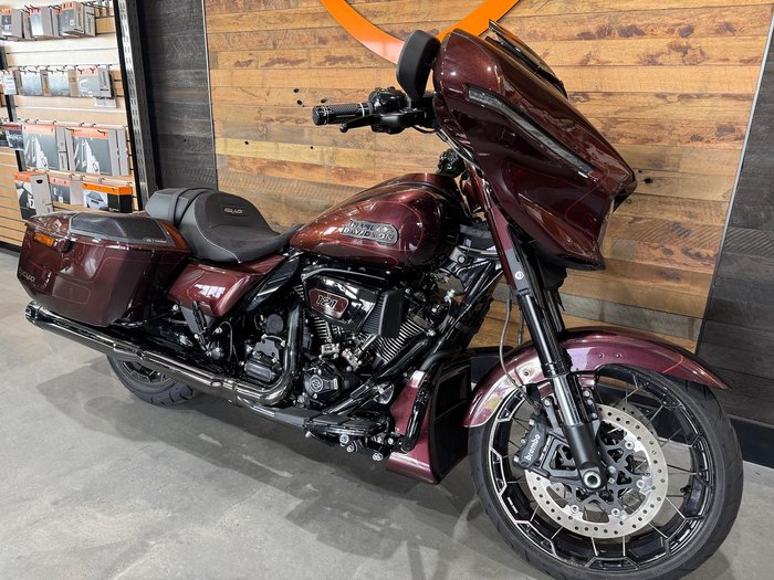 2024 Harley-Davidson CVO Street Glide 121 (FLHXSE) Touring