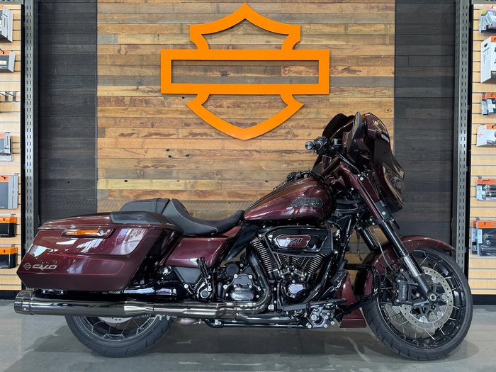 2024 Harley-Davidson CVO Street Glide 121 (FLHXSE) Touring