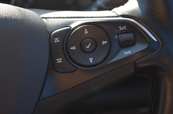 2019 Holden Commodore LT