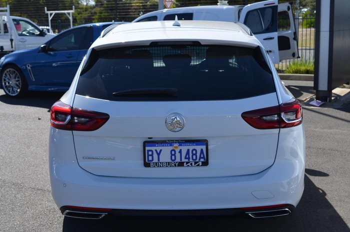 2019 Holden Commodore LT