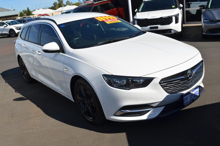 2019 Holden Commodore LT