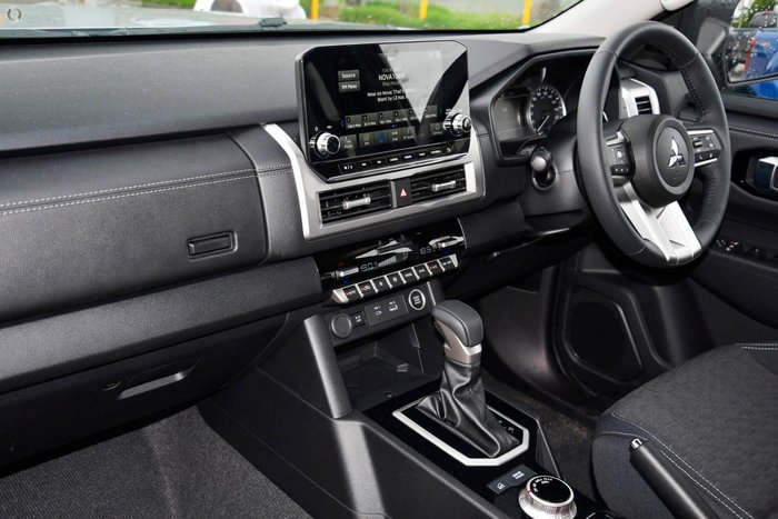 2024 Mitsubishi Triton GLS