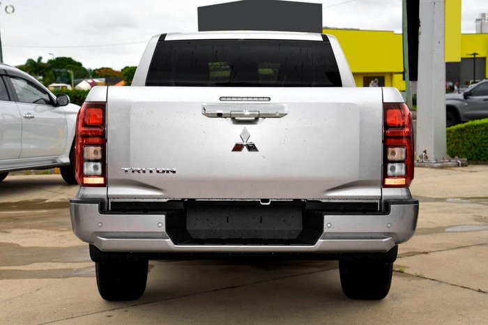2024 Mitsubishi Triton GLS
