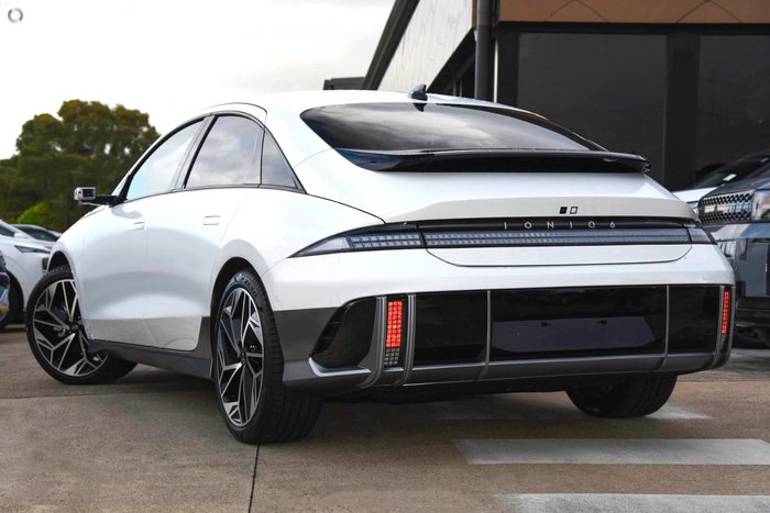 2023 Hyundai IONIQ 6 EPIQ