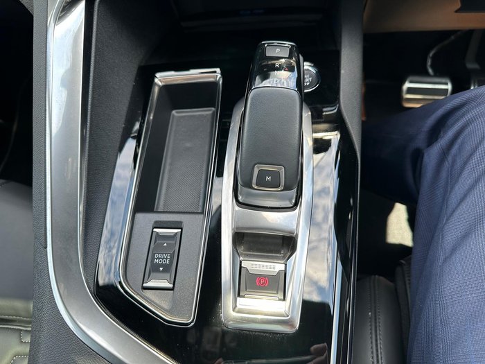 2023 Peugeot 5008 GT Sport