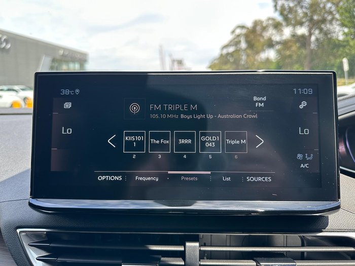 2023 Peugeot 5008 GT Sport