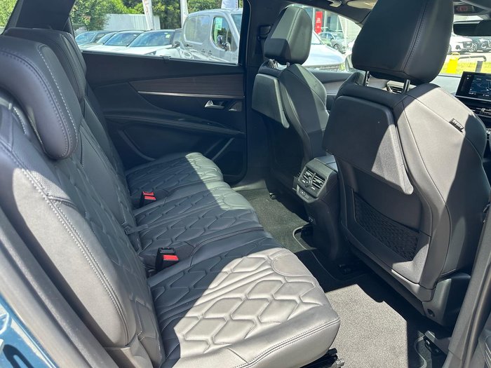 2023 Peugeot 5008 GT Sport