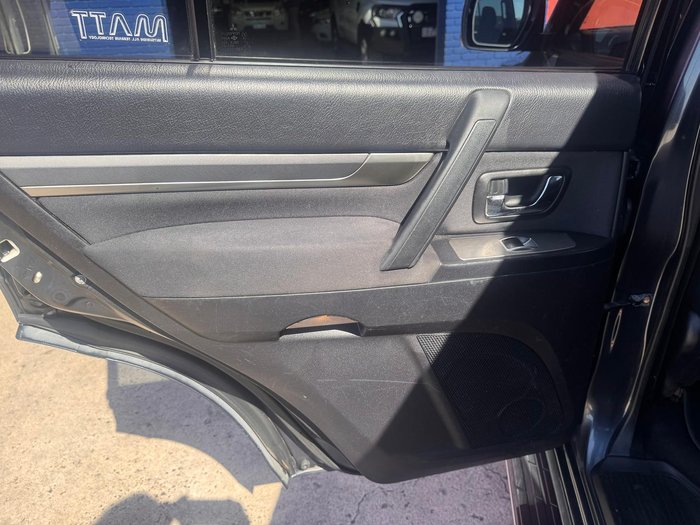 2008 Mitsubishi Pajero VR-X NS 4X4 Gummetal Mica