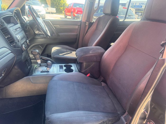 2008 Mitsubishi Pajero VR-X NS 4X4 Gummetal Mica