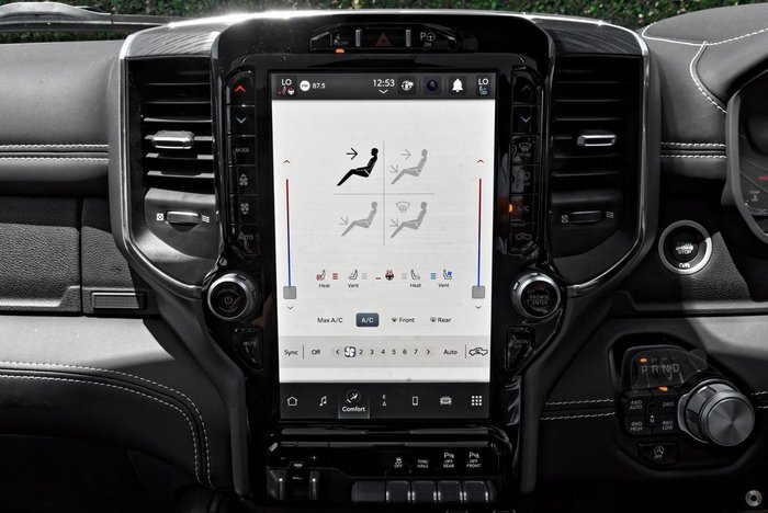 2024 RAM 1500 Laramie Sport RamBox